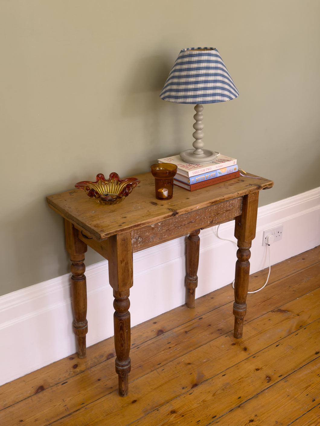 Victorian English Pine Farmhouse Hallway Console Table