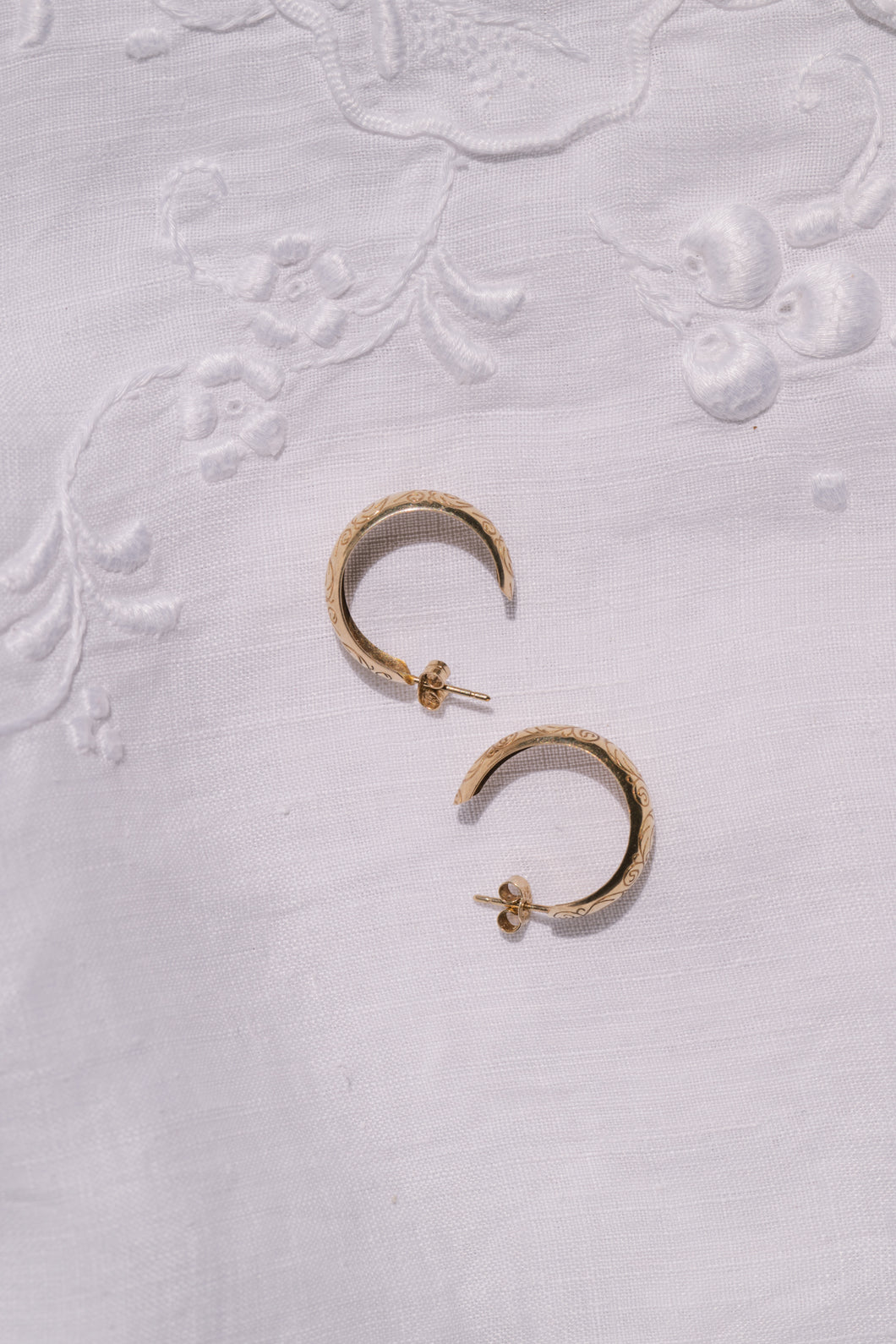 Vintage 9ct Gold Engraved Hoop Earrings