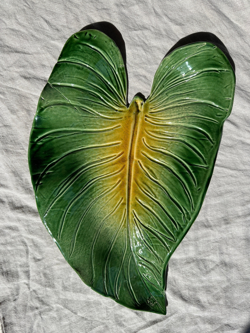 vintage banana leaf plate